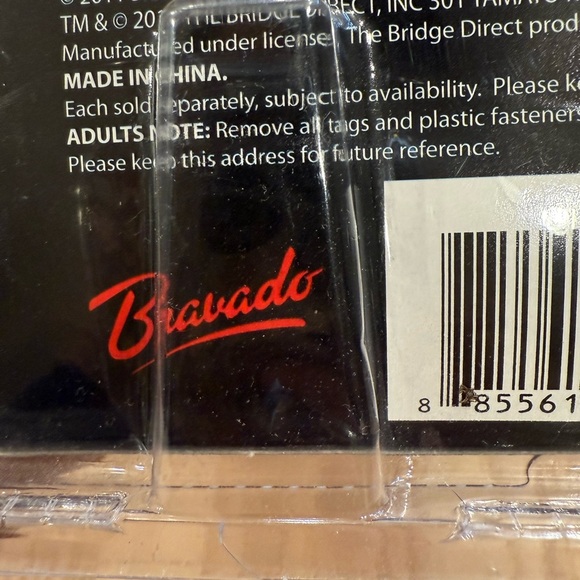 Justin Bieber Doll 2011 with Surfboard and Accessories - Picture 3 of 5